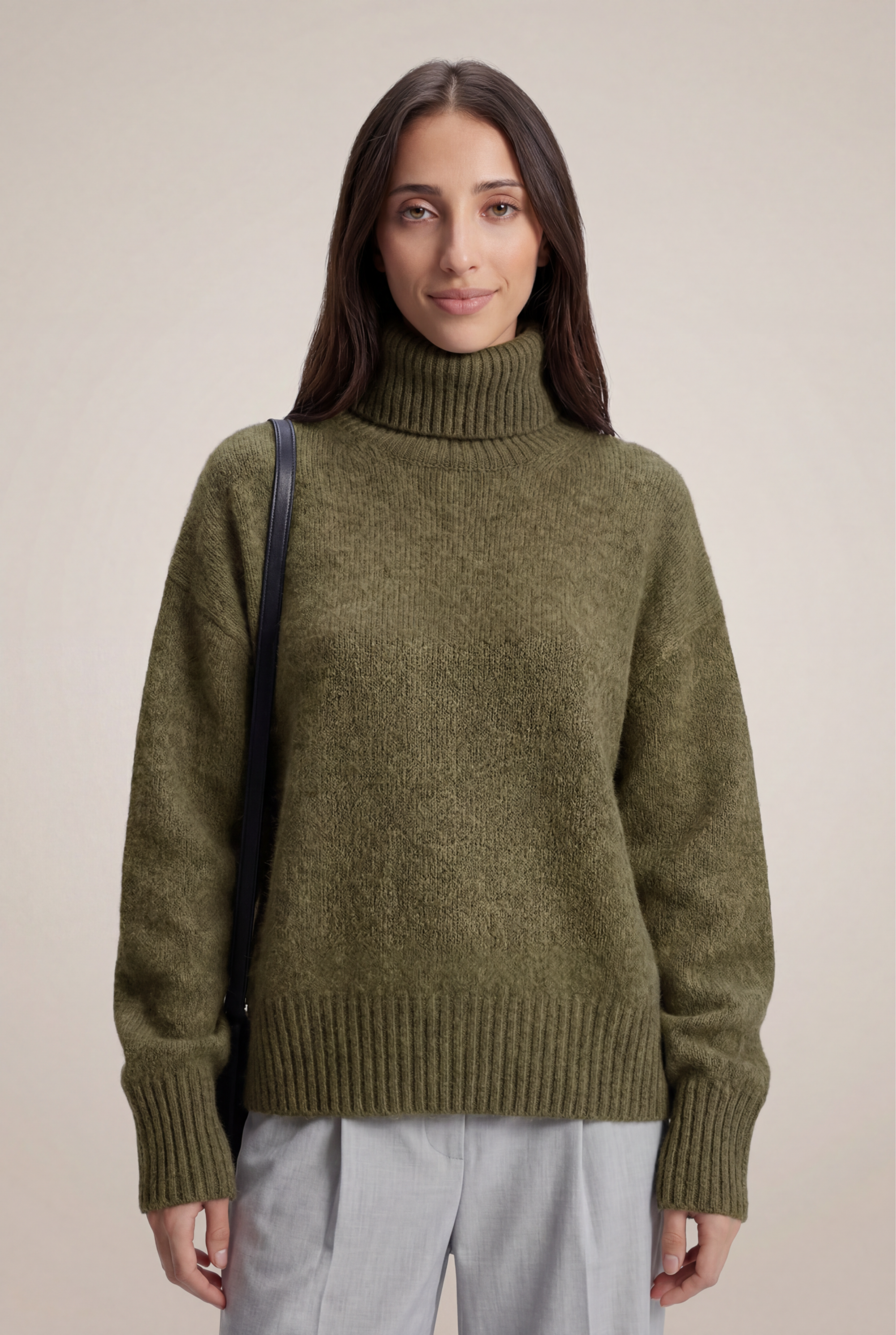 Elowyn | Soft Turtleneck Sweater