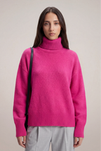 Elowyn | Soft Turtleneck Sweater
