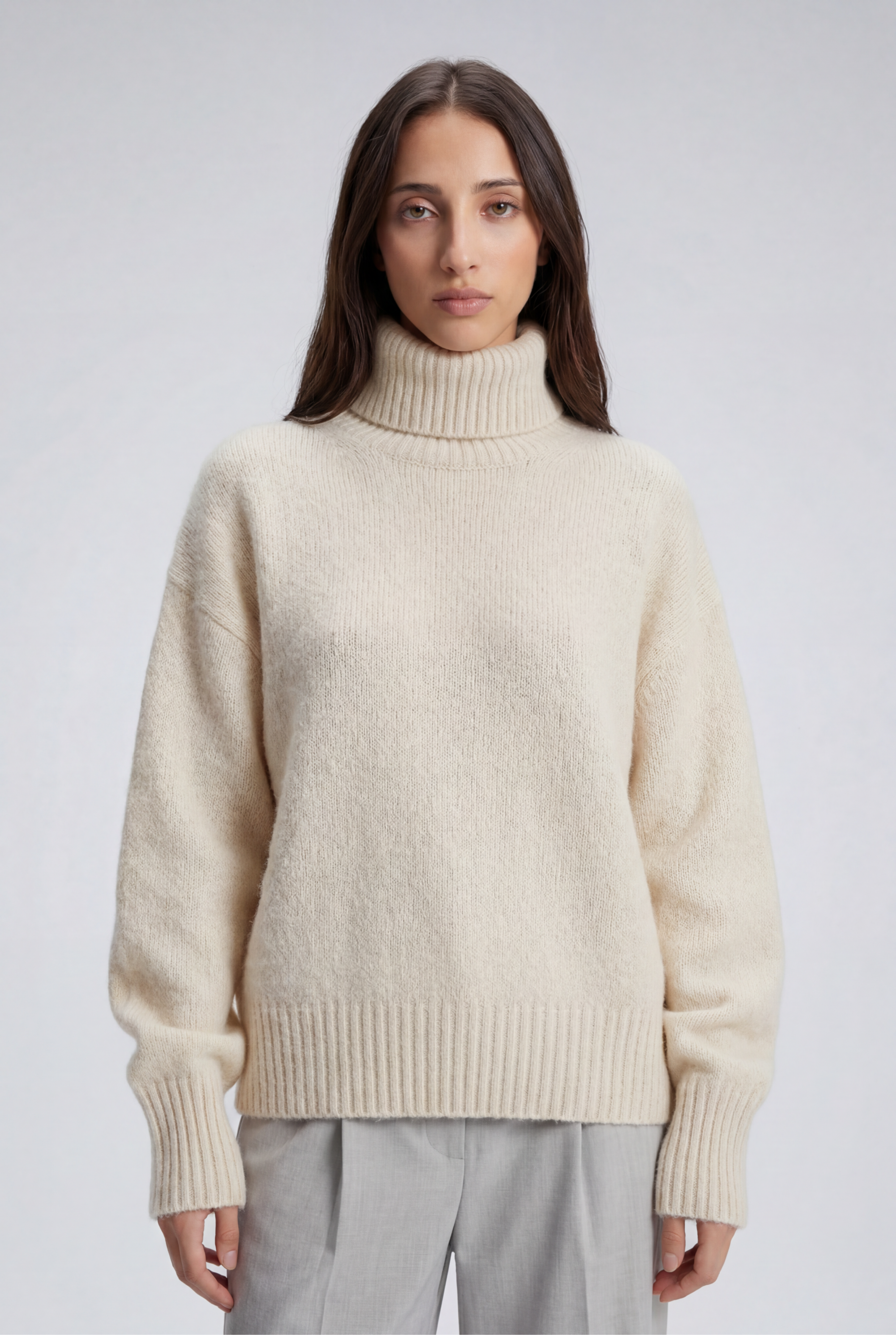 Elowyn | Soft Turtleneck Sweater
